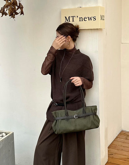 Zip top handbag for carrying daily essentials