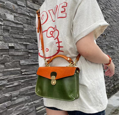 Vintage Style Leather Handbag for Women with Classic Design