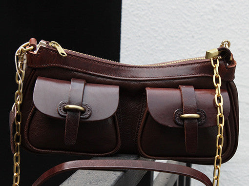 Women's Retro Leather Crossbody Bag with Chain Detail
