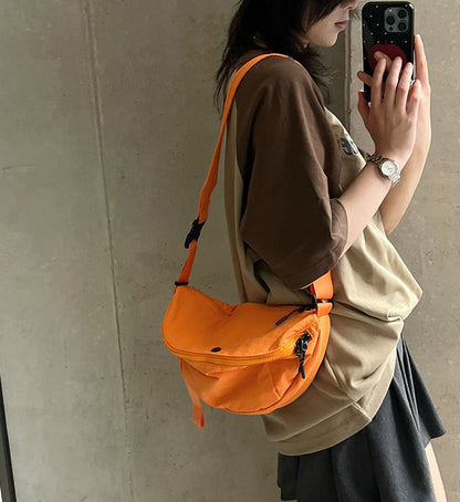 Small sling bag for quick everyday trips