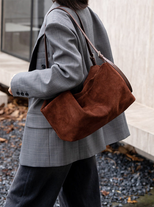 relaxed everyday shoulder purse