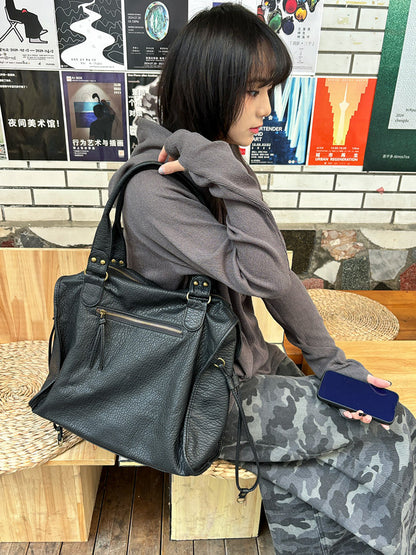 Practical tote bag for daily errands