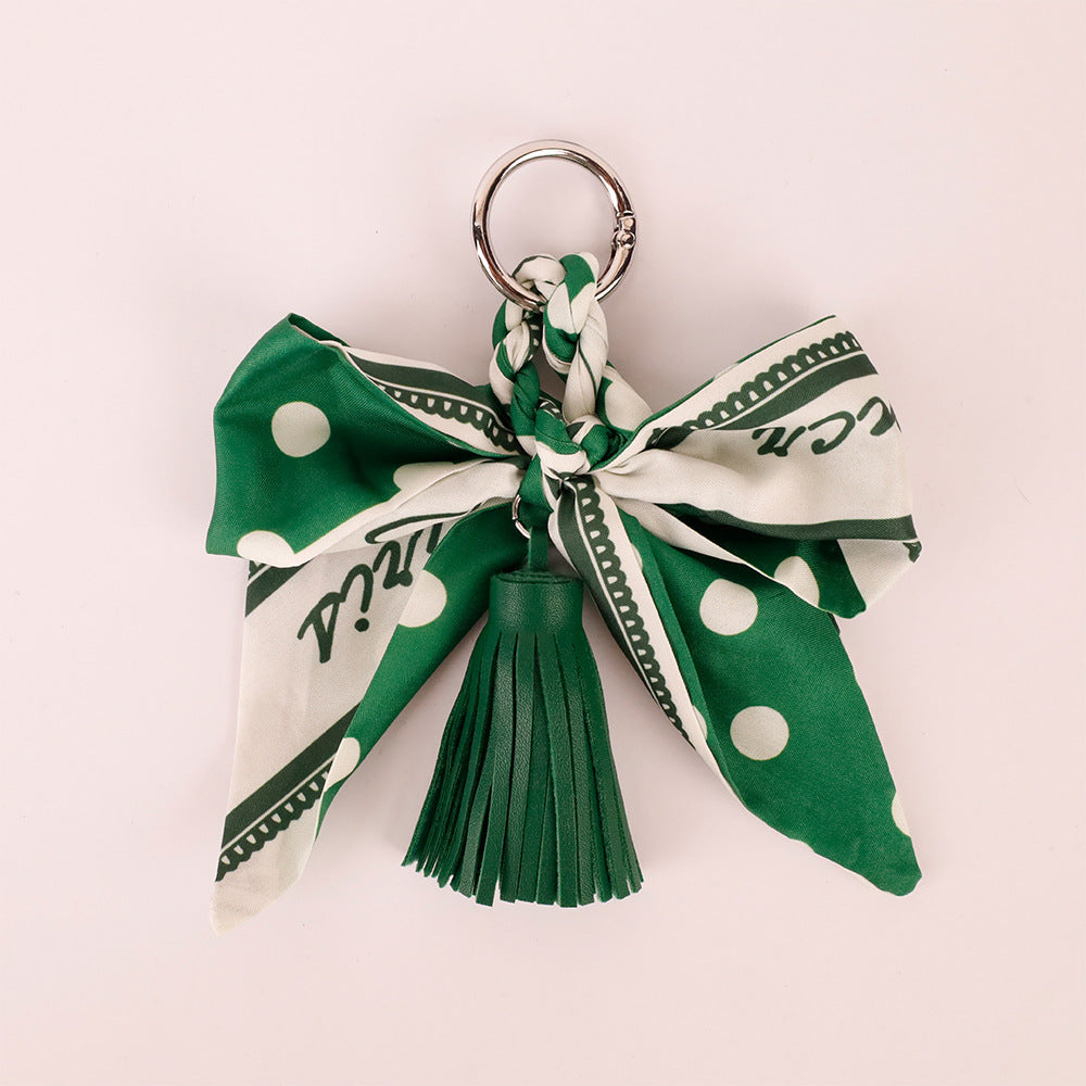 Vintage-style accessory for a purse or tote