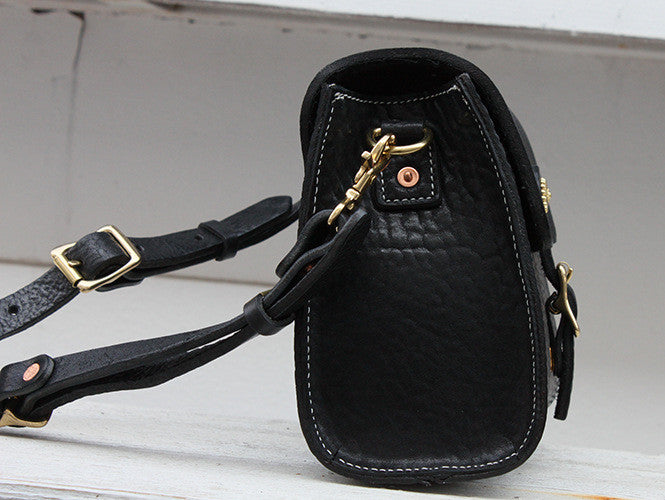 Quirky Square Leather Shoulder Bag for Fashionistas