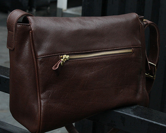 Eco-Friendly Leather Satchel Bag for Fashion-Conscious Women
