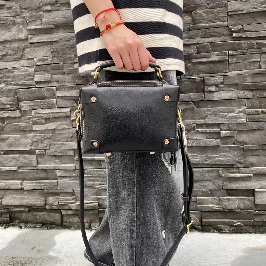 Trendy Leather Square Handbag for Fashionistas