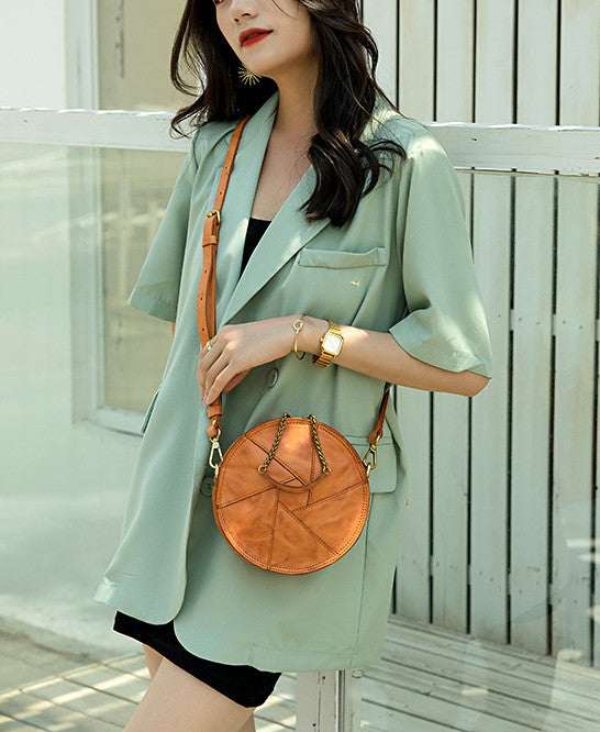 Elegant Vintage Leather Round Crossbody Bag for Women