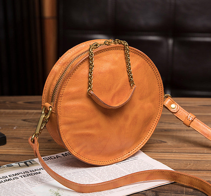 Stylish Women's Vintage Handbag with Chain Handle