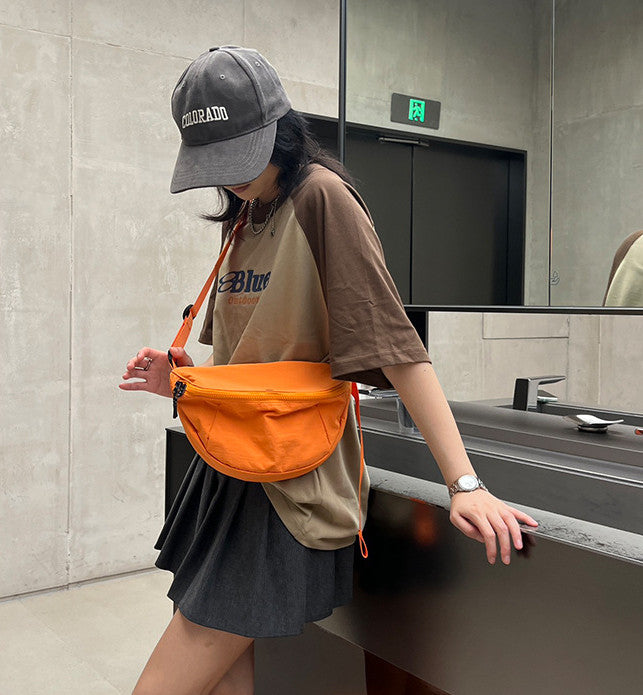 Compact bag for weekend walks and exploring